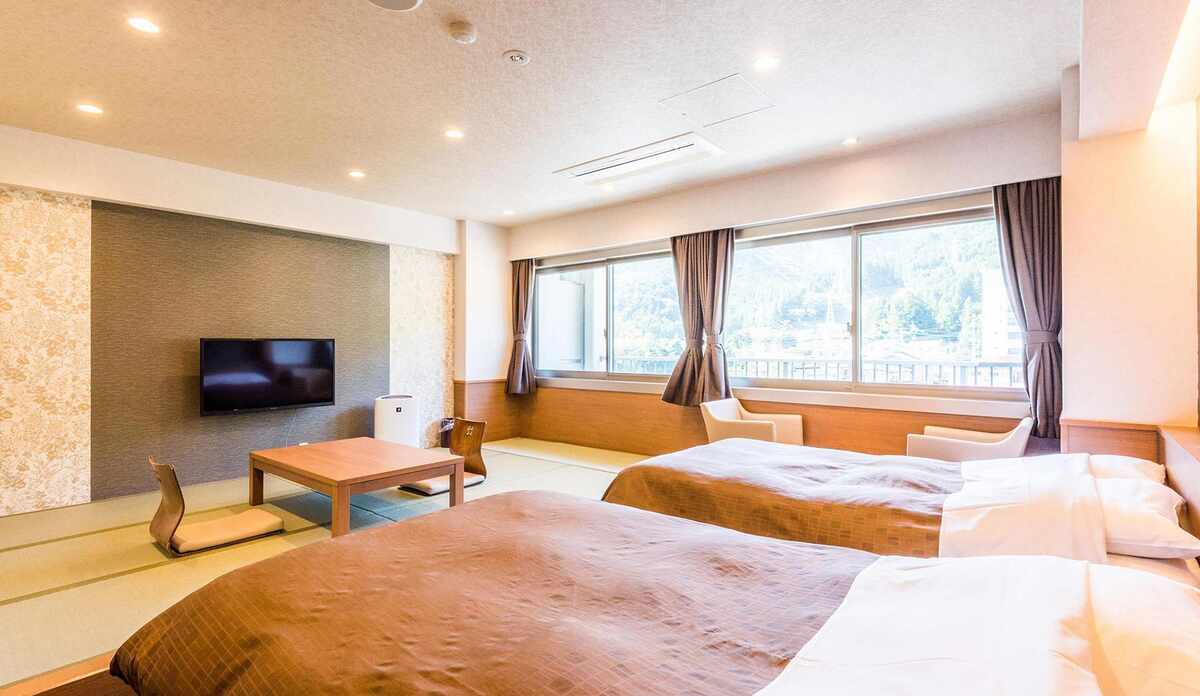 大江戸温泉物語Premium 鬼怒川観光ホテル 料金比較・宿泊予約 - 価格.com