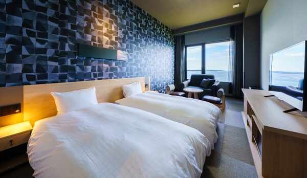 ＜客室＞【海側】スタンダードツイン◇禁煙（26〜28㎡・ベッド幅110cm）