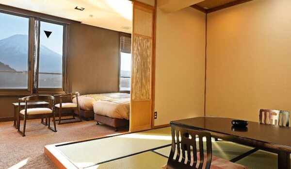 本館スタンダード和洋室一例