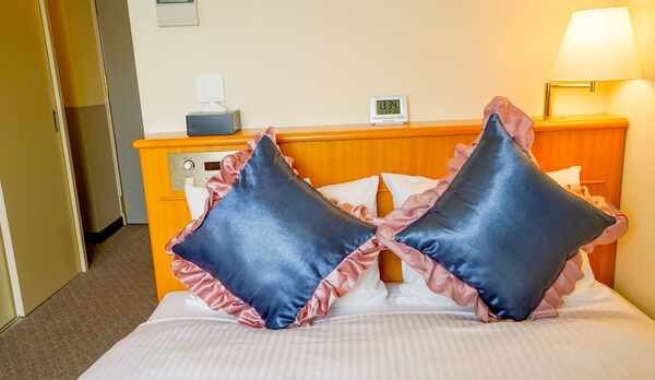 【レギュラールーム】１１〜１４平米★１４０ｃｍベッド１台