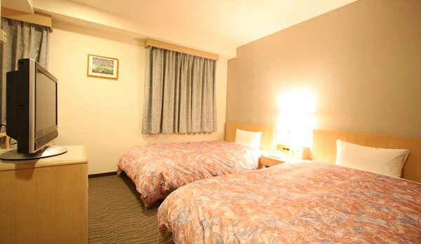 ◆ツイン◆広さ19.5平米／ベッド幅122cm／観光や家族旅行にもオススメ