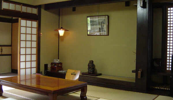 10畳トイレ付・フロなし