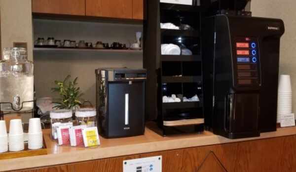 セルフカフェ【ゆけむり茶や】