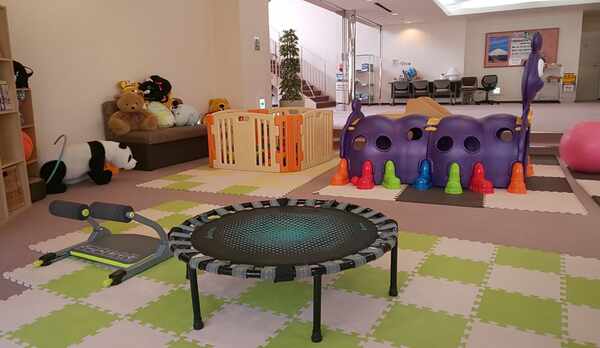 お子様が遊べる広いスペース