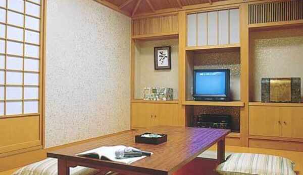 カラオケルーム兼応接間