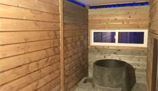 スモールコテージ五右衛門風呂