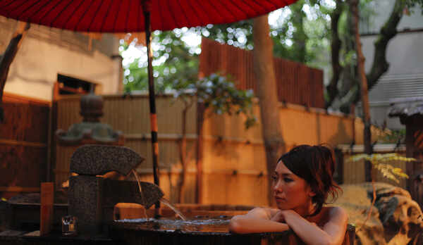 大浴場「緑風」