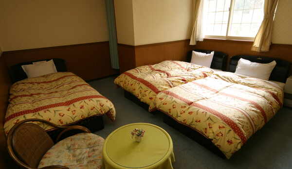 トリプルルーム