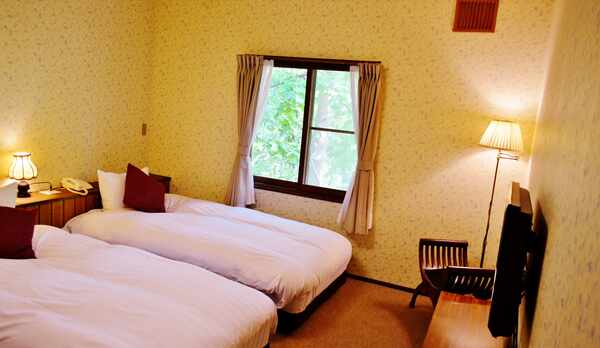 ツインベッドルーム6