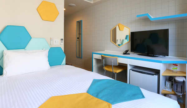 ダブルルーム(産業アートデザイン)