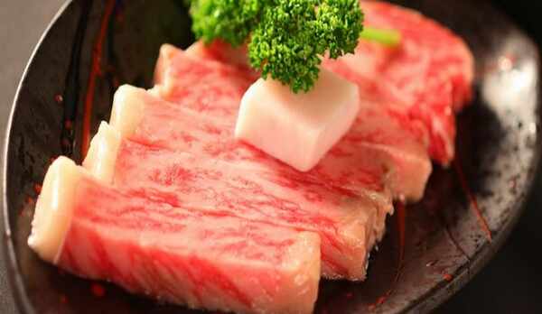 りんごで育った信州牛ステーキ150Ｇ