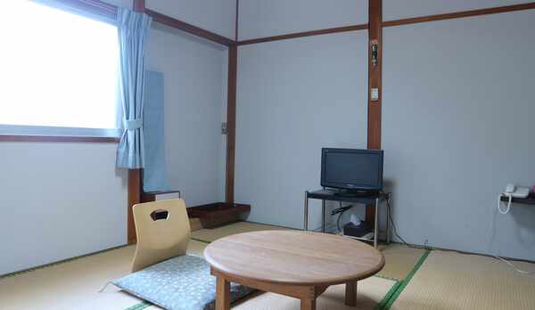 *【客室一例】1階客室（和室6畳）