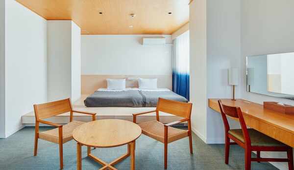 デラックスキングルーム