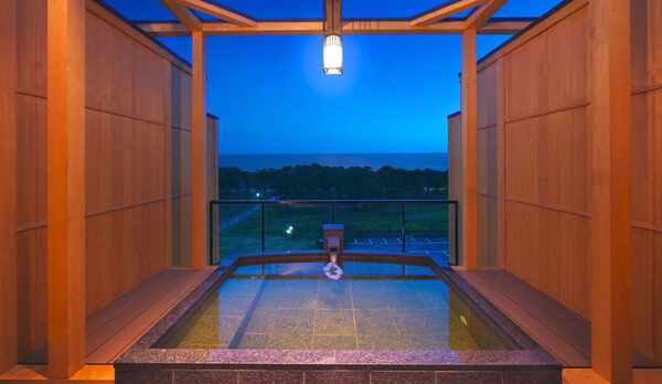 屋上貸切露天風呂