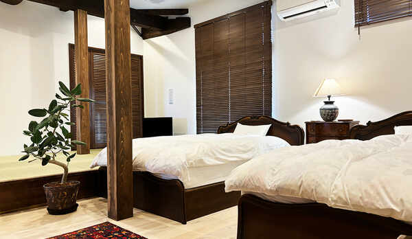 本館２階客室菖蒲ベッドルーム