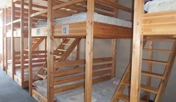 男女共用　二段ベットのベット1台