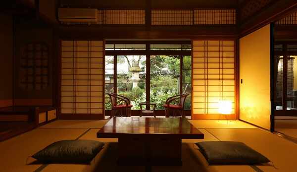 特別室（庭園側・和室10畳+10畳＋ベッドルーム）