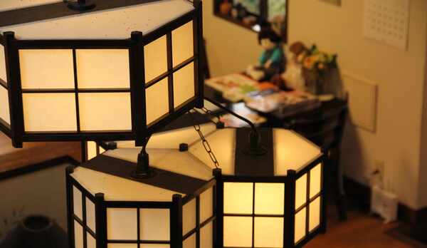 ★吹き抜けのロビー