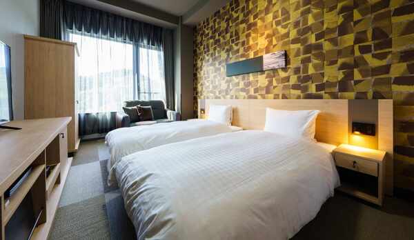 ＜客室＞【山側】スタンダードツイン◇禁煙（21.1〜23.5㎡・ベッド幅110cm）