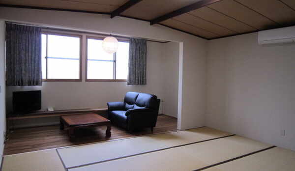 和室１０畳一例