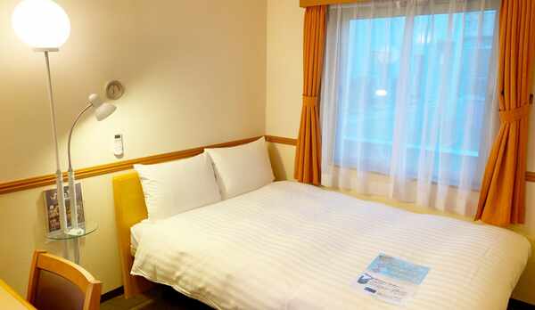 客室ベッド【ダブルルーム】