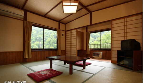 本館和室8畳
