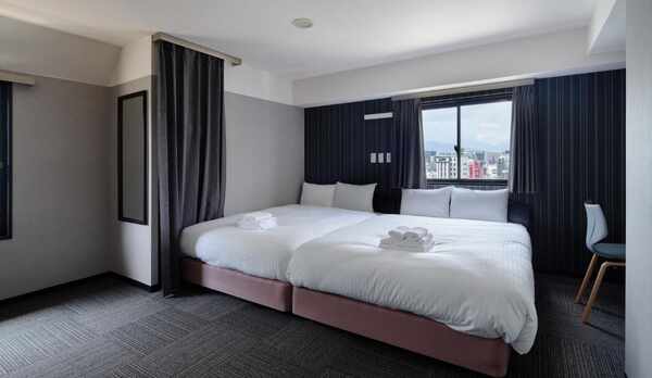 スーペリアツインルーム（バスタブ付き）