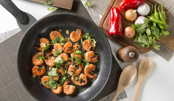 ★2017年夏ビュッフェ★殻付き海老のプランチャパクチー添え※イメージ