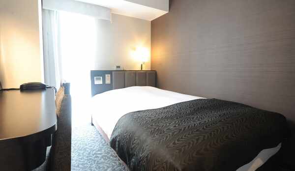 シングルルーム(広さ11㎡/ベッド幅120㎝&times;1台)