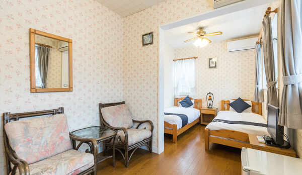 ツインデラックスルーム