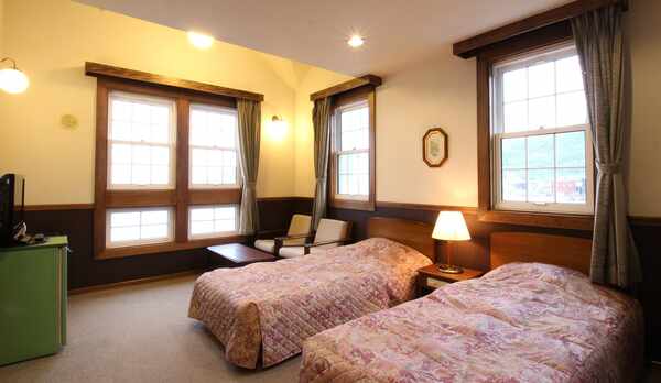 *お部屋は全室オーシャンビューのロフト付き