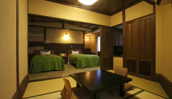 和室から見た和洋室