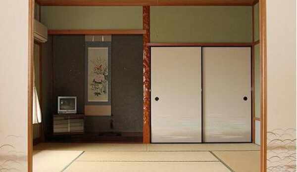 大部屋続き間（８畳+８畳）