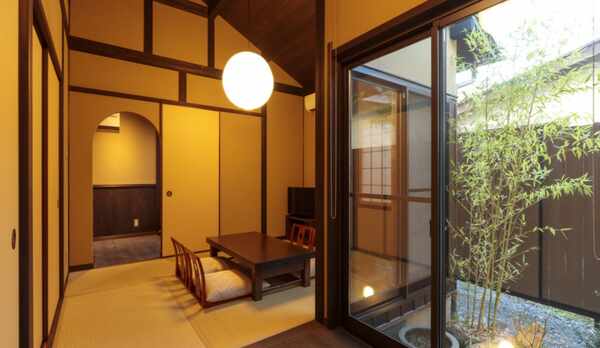 半露天風呂付客室　金木犀