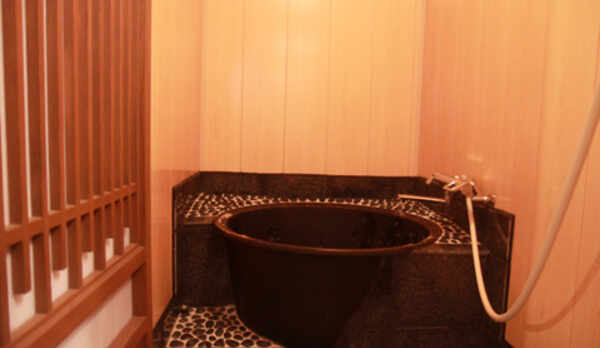 Ｂａｔｈｒｏｏｍ