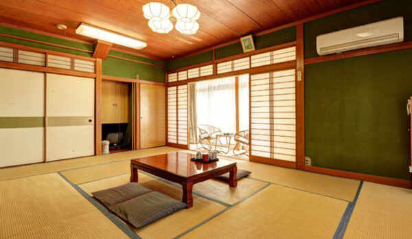 ＊3〜6名　部屋