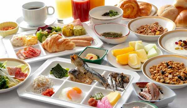 朝食バイキング