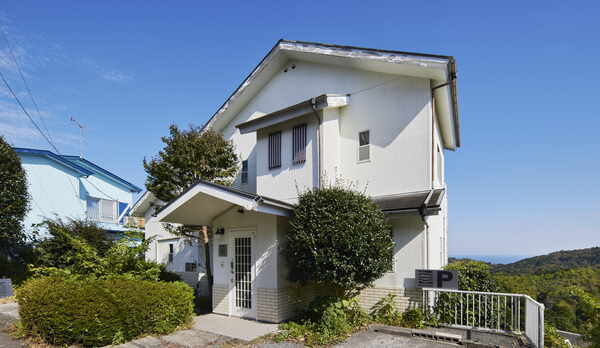 【外観】1棟全体貸し切りの別荘です♪管理人非常駐型のなので、気を使うことなくお寛ぎいただけます。