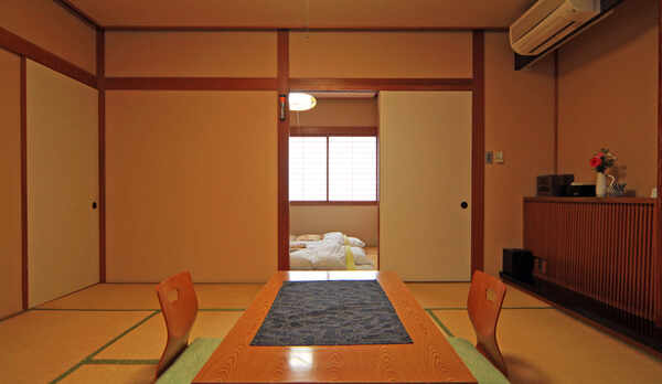 【客室一例-2間和室】