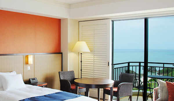 プレミアツイン・プレミアオーシャンパティオツイン／43平米