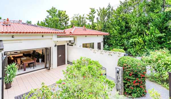 ・備瀬を感じるには長期連泊がおススメです【フクギテラススイート67平米】