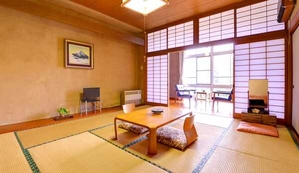 *和室（客室一例）