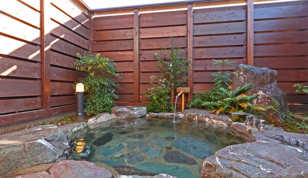 別棟貸切風呂紫雲（露天）