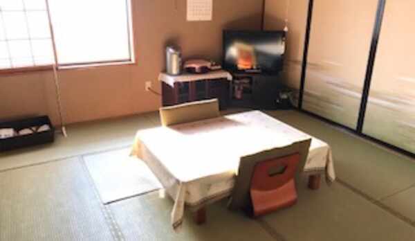 10畳間（つつじの間）