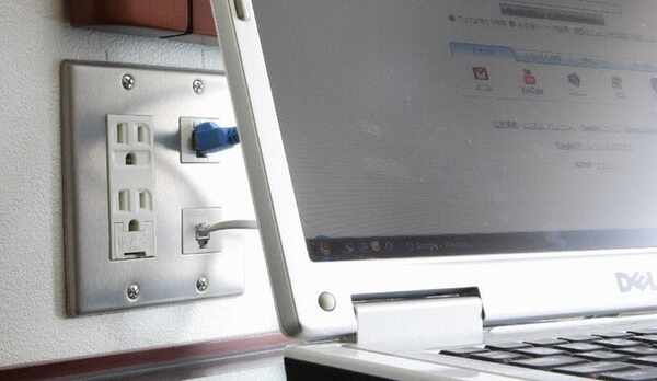 インターネット完備