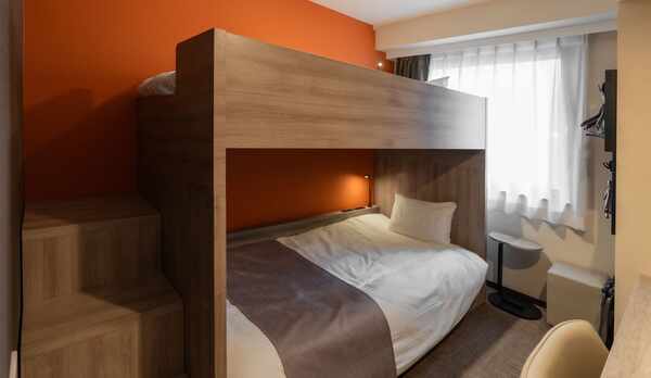 【客室】バンクベッド（全景）