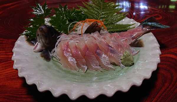 イワナの姿造り