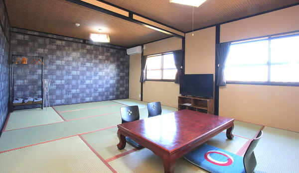 2F【ペット不可】和室12畳