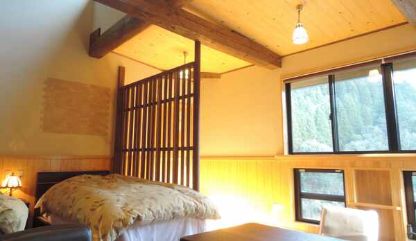 *【◆光の間◆】天井が高く開放的な空間