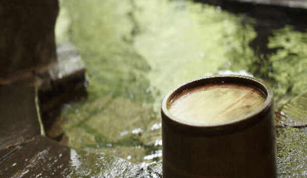 薬湯（びわの葉）露天風呂※イメージ